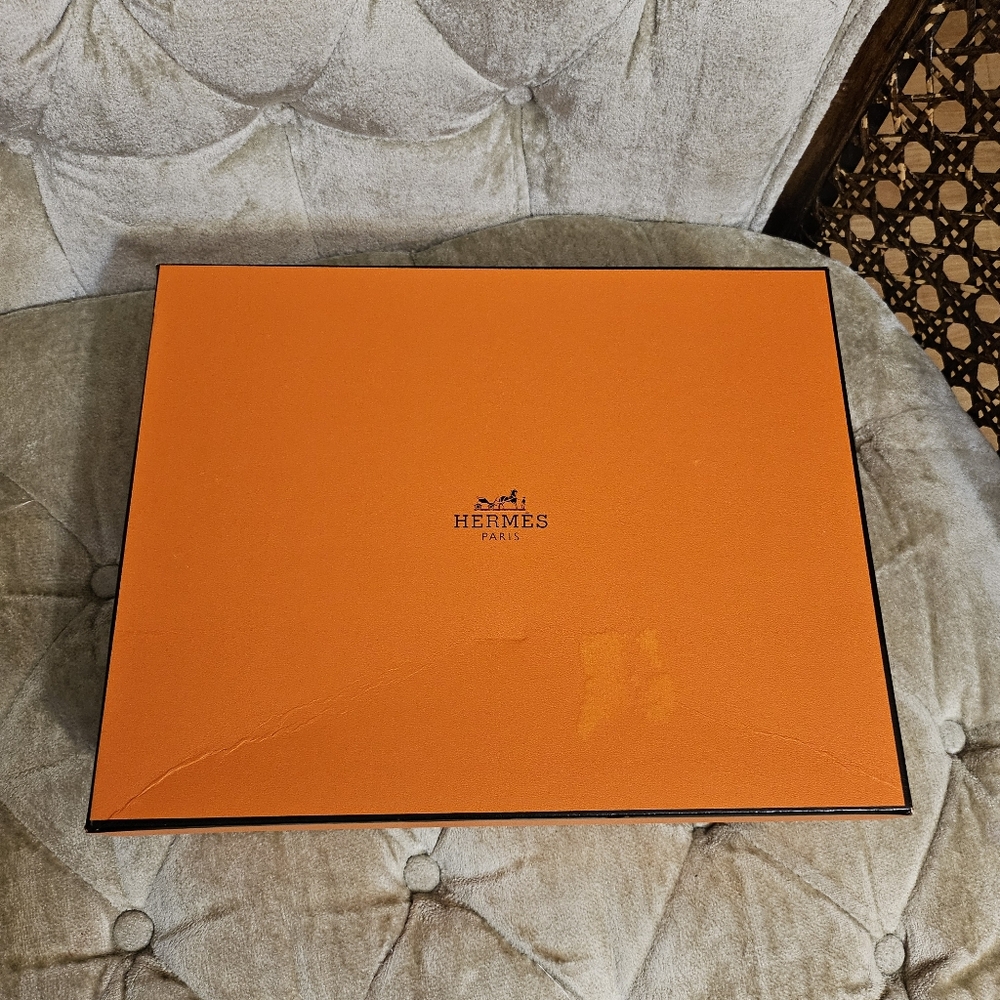 Authetnic Hermès Empty Orange Box